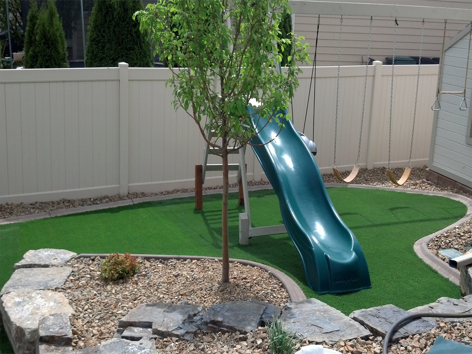 Turf Grass Samburg, Tennessee Playground Turf, Backyards