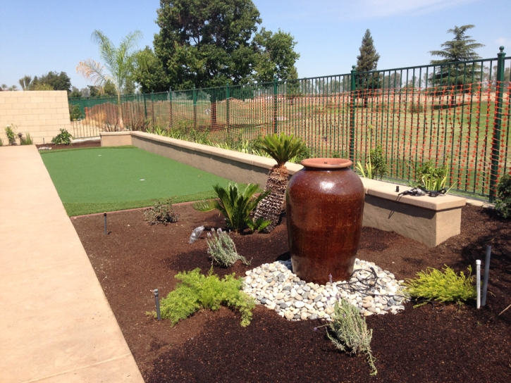 Synthetic Turf Saltillo, Tennessee Outdoor Putting Green, Small Backyard Ideas